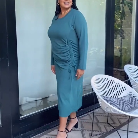 Smash + Tess Aubrey Green Ruched Long Sleeve Midi Dress Size 4x NWT - Picture 7 of 7